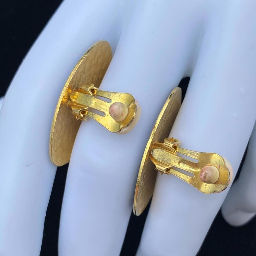 80's VTG Black & Gold Enamel Abstract Statement Earrings - Picture 3 of 5